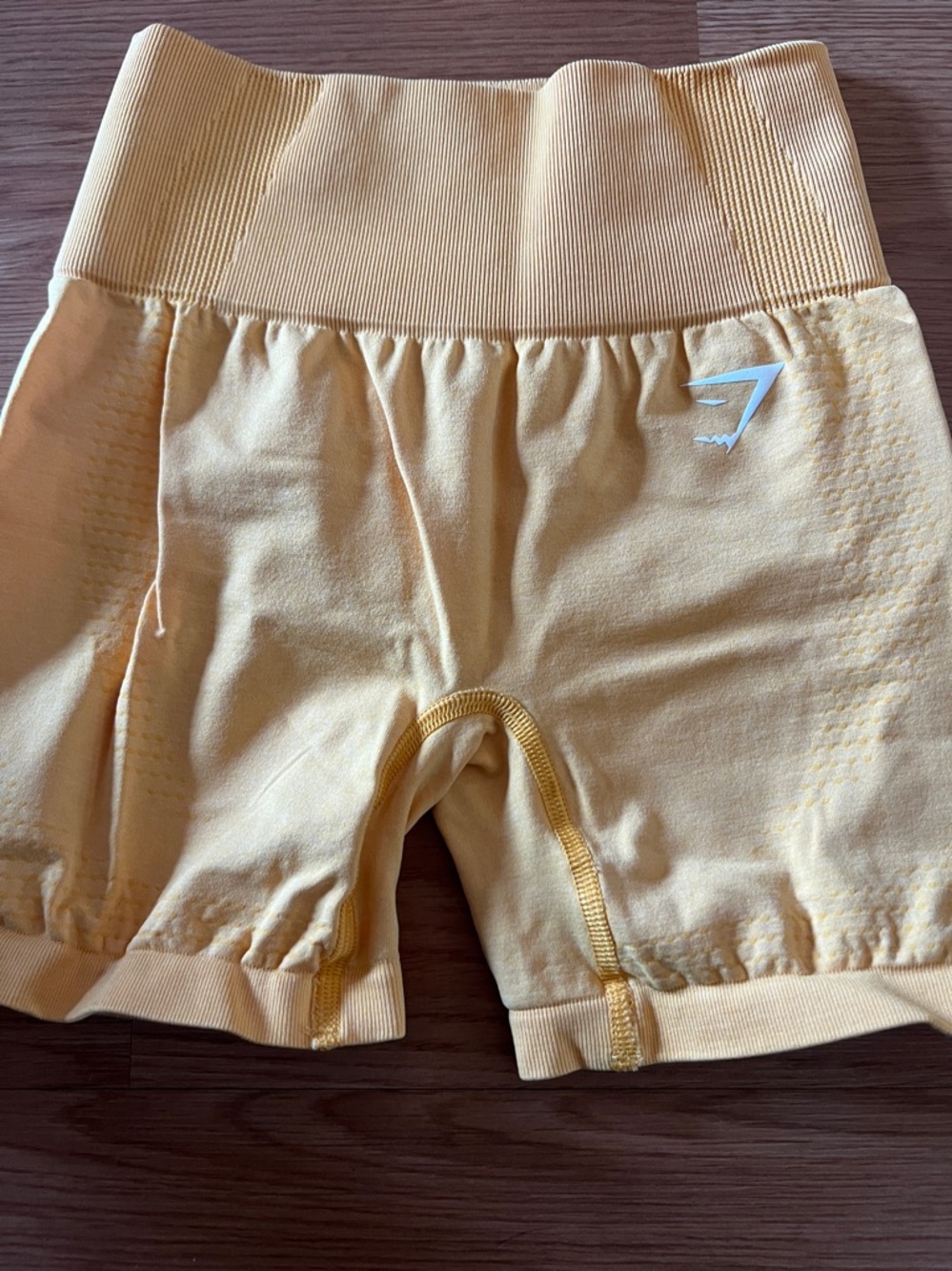Gymshark vital Seamless High-Waist Shorts - XS Yellow